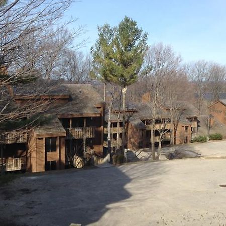 Summit Village Bellaire Bagian luar foto