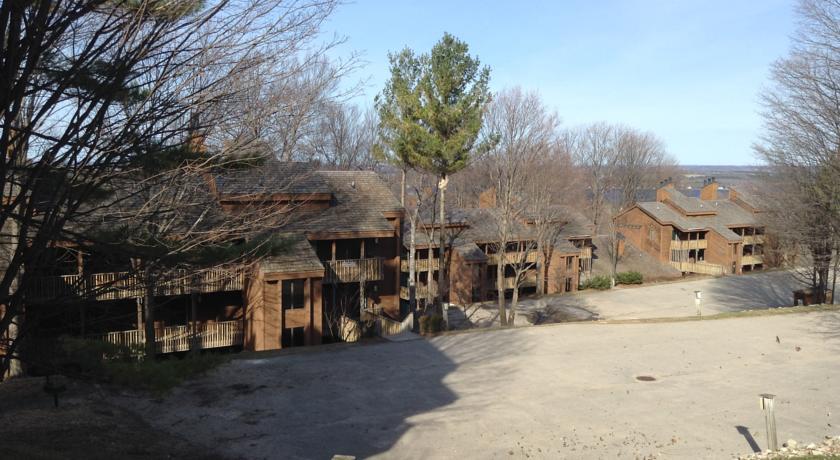 Summit Village Bellaire Bagian luar foto