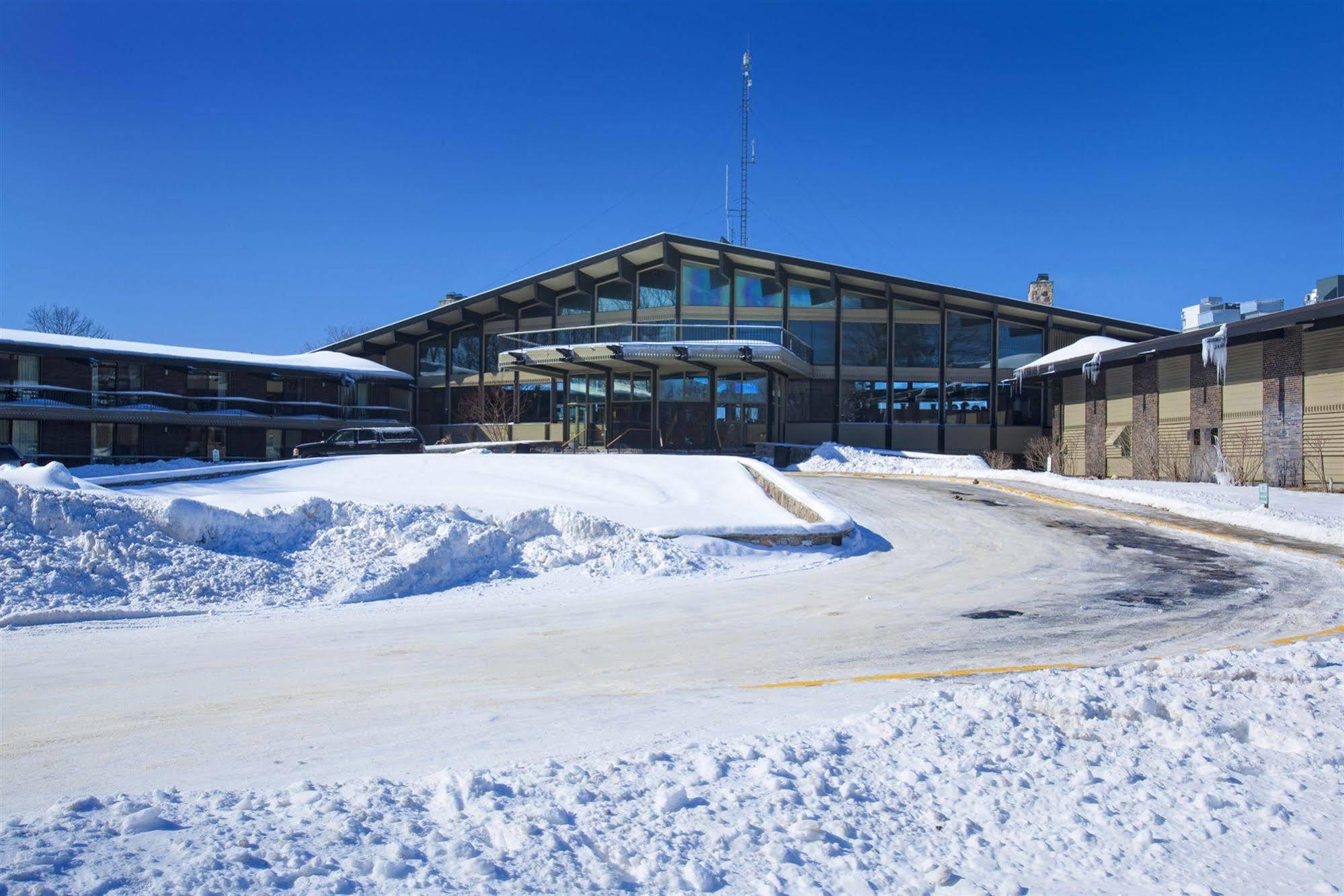 Summit Village Bellaire Bagian luar foto