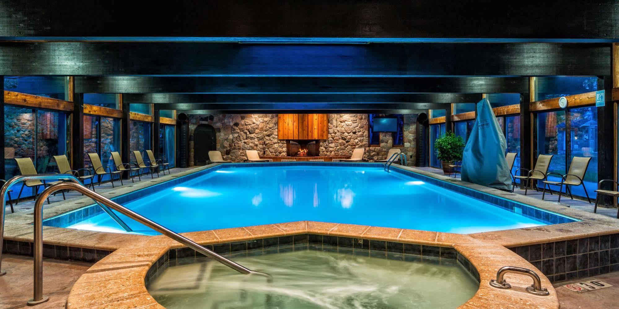 Summit Village Bellaire Bagian luar foto
